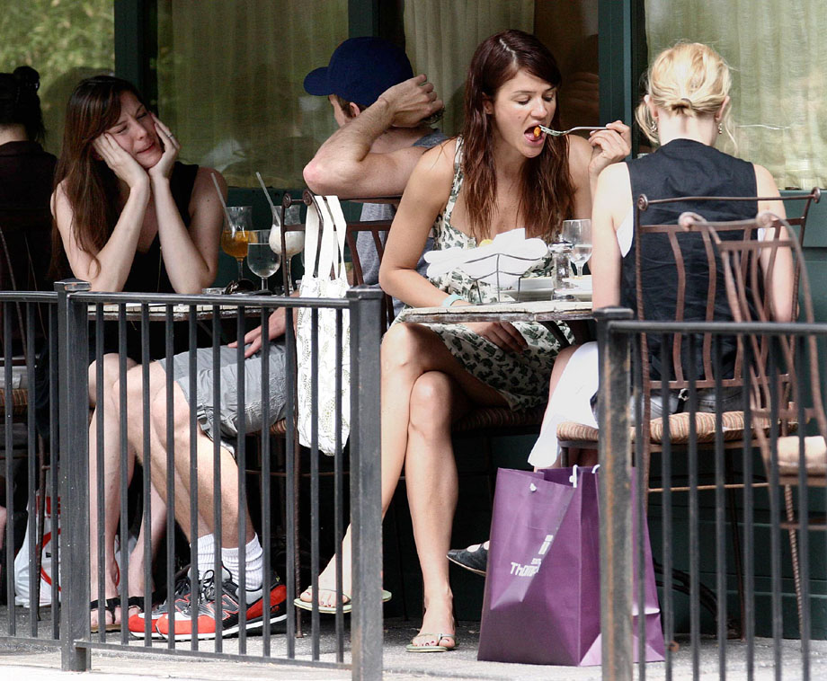 with Dax Shepard, Helena Christensen and Kate Bosworth