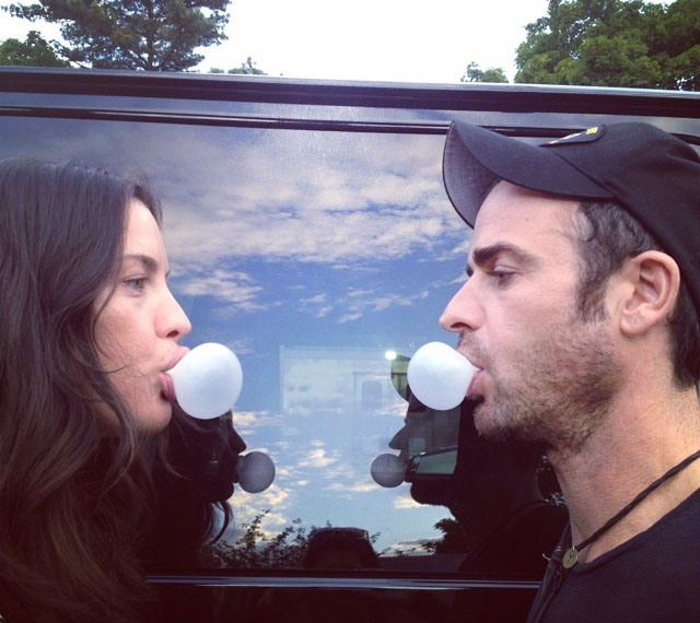 "Just passing time at work" - with Justin Theroux