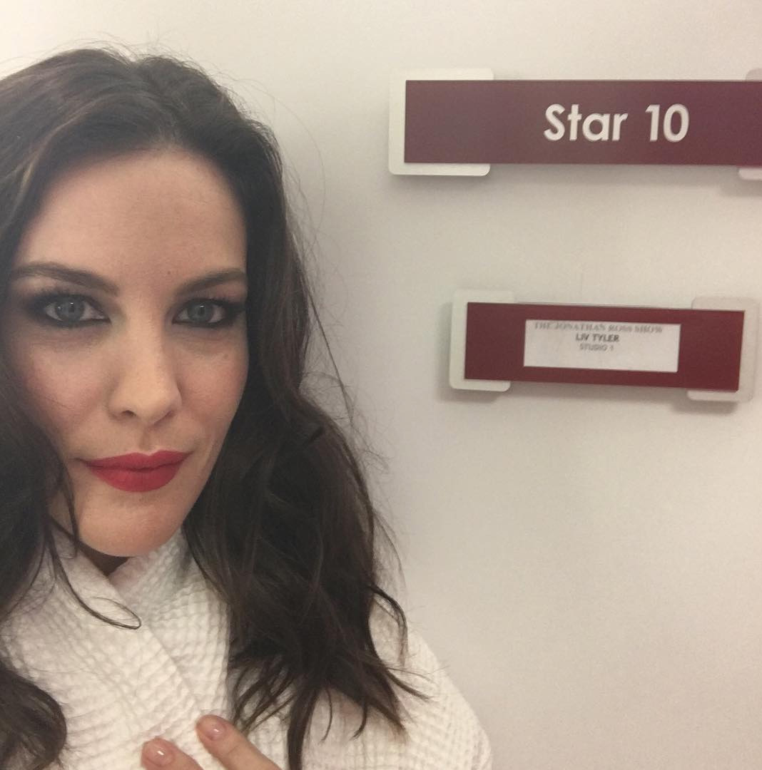 "Tonight I did the Jonathan Ross show in London. So fun!!!"