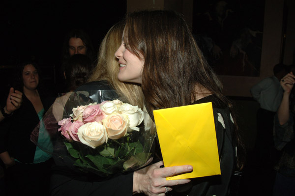 with mom - Bebe Buell