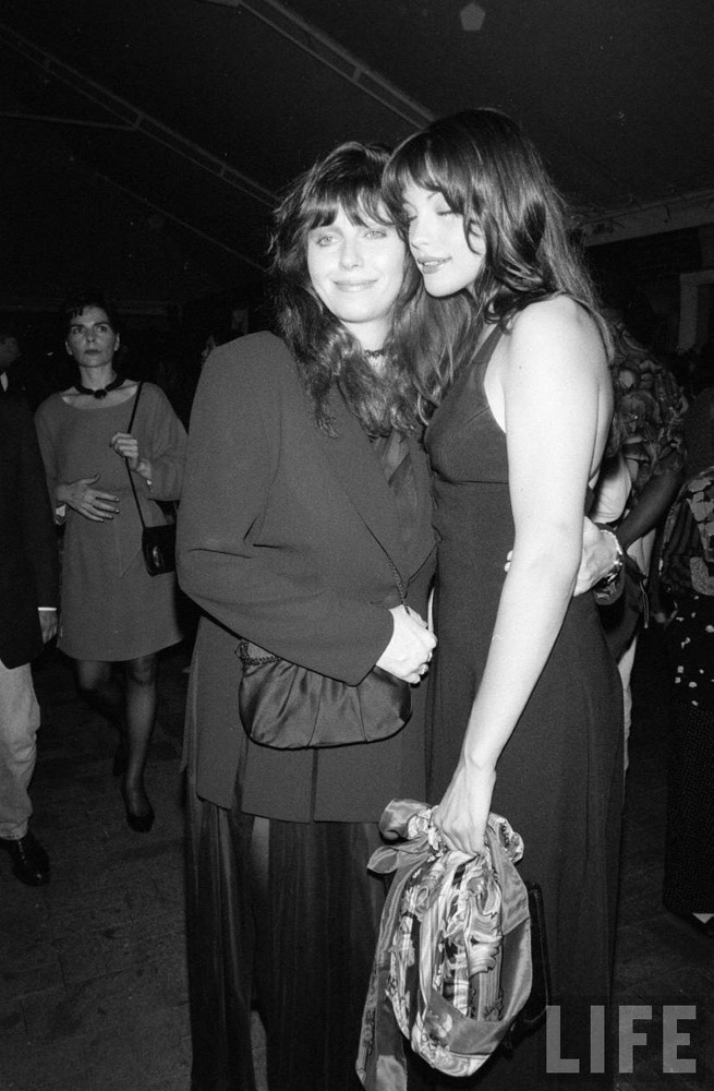 with mom - Bebe Buell