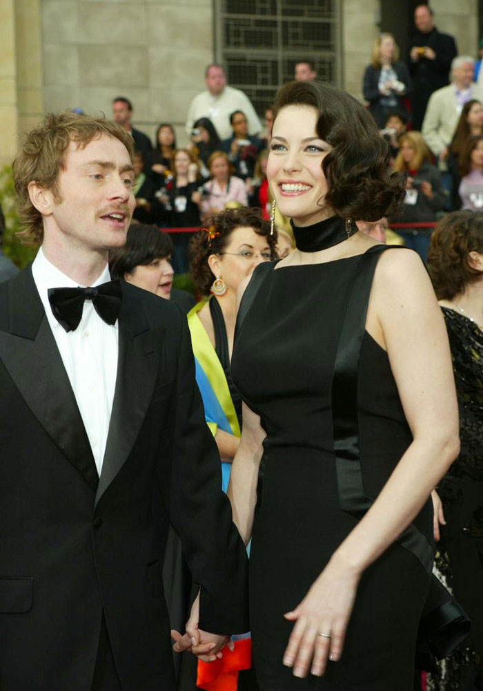 with husband Royston Langdon - at Oscars 2004