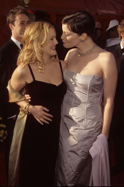 with Drew Barrymore - at Oscars 1999