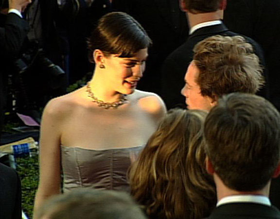 with boyfriend Royston Langdon - at Oscars 1999