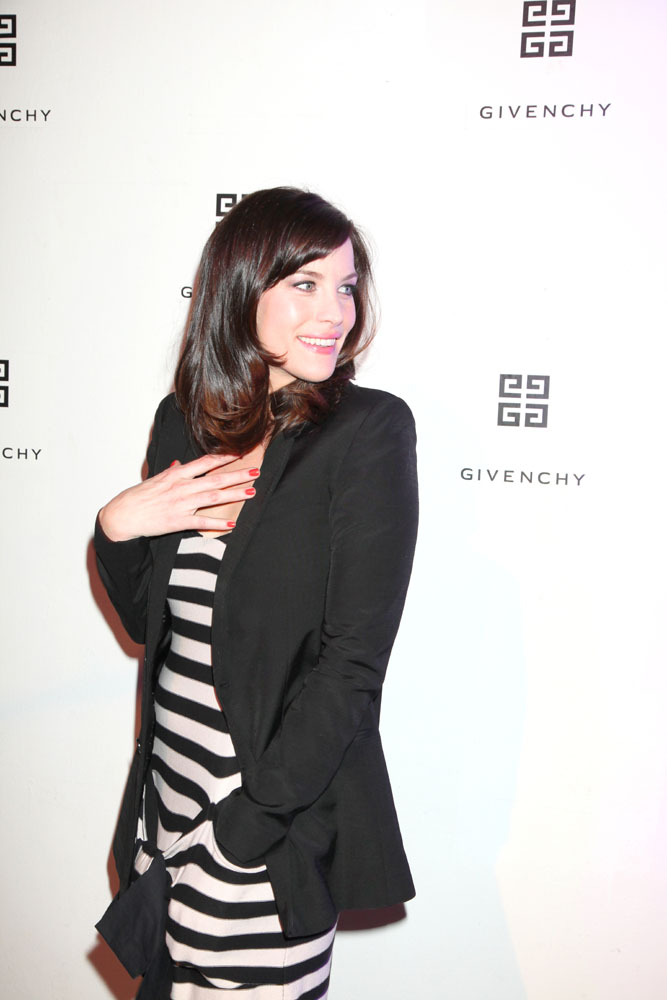 Courtesy of www.nicolas-degennes.com