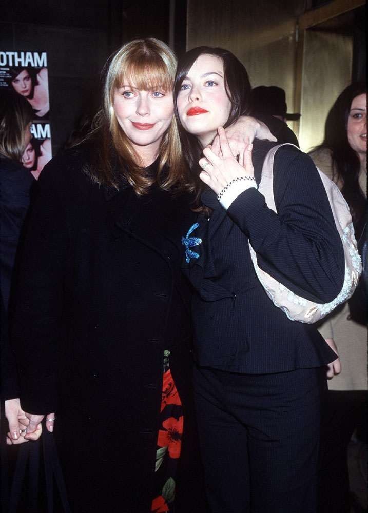 with mom - Bebe Buell