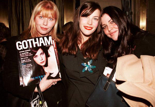 with mom Bebe Buell and sister Mia Tyler