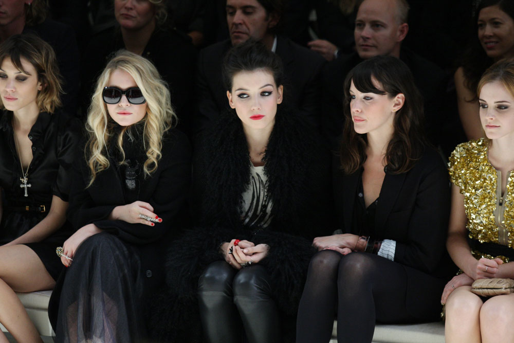 with Mary-Kate Olsen, Daisy Lowe and Emma Watson