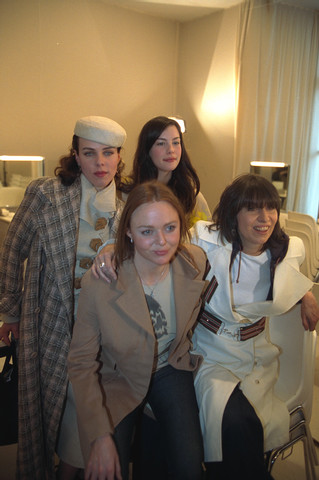 with Debi Mazar, Stella McCartney and Chrissie Hynde