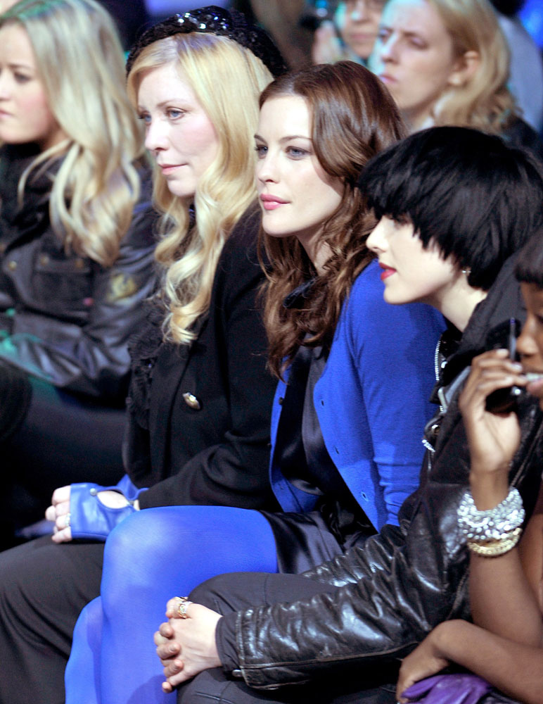 with mom Bebe Buell, Agyness Deyn and Estelle