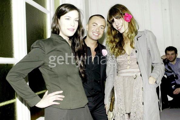with Lou Doillon and Julian Macdonald - at Givenchy's Haute Couture Spring/Summer 2004 show, Paris, January 20th 2004