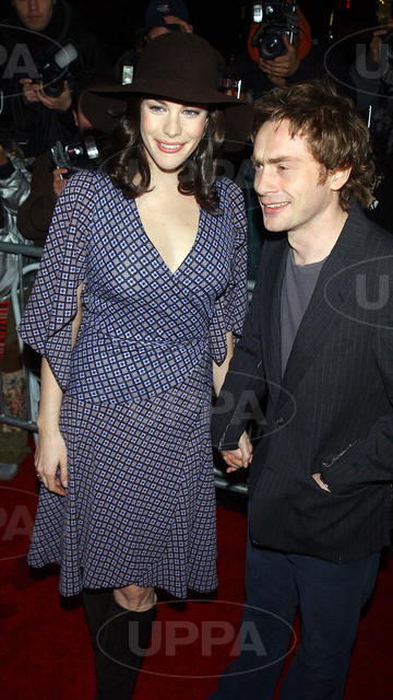 with husband Royston Langdo - at Jersey Girl Premiere, New York, March 9th 2004