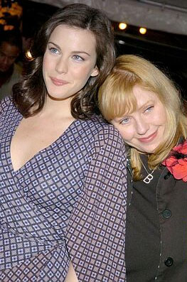 with mom Bebe Buell - at Jersey Girl Premiere, New York, March 9th 2004