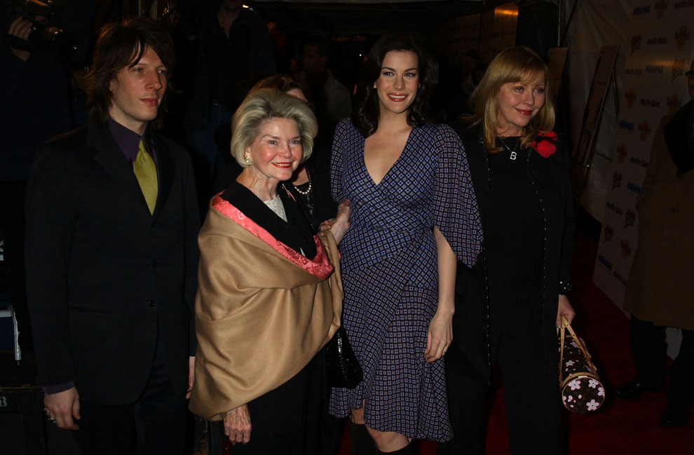 with mom Bebe, grandmom Dorothea and Bebe's husband Jim