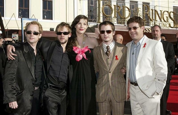 with Billy Boyd, Dominic Monaghan, Elijah Wood and Sean Astin - at The Return Of The King Premiere, Wellington, December 1st 2003