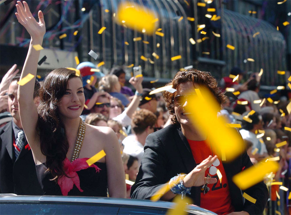 with Orlando Bloom - at The Return Of The King Premiere, Wellington, December 1st 2003