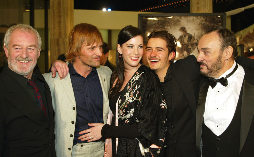 with Bernard Hill, Viggo Mortensen, Orlando Bloom and John Rhys-Davies, at The Two Towers LA's Premiere, December 15th 2002