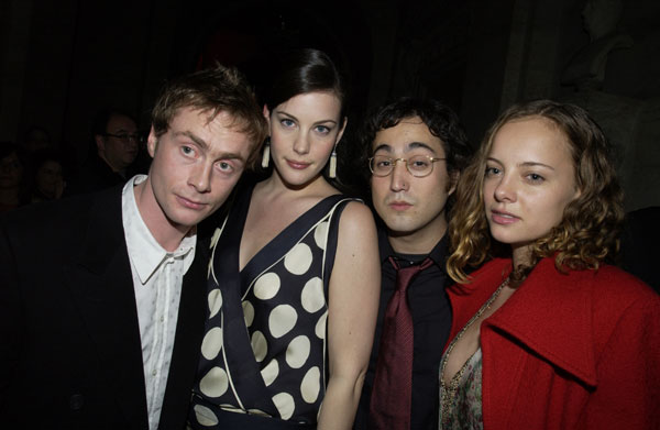 with fiance Royston Langdon, Sean Lennon and Bijou Phillips