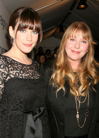 with mom - Bebe Buell