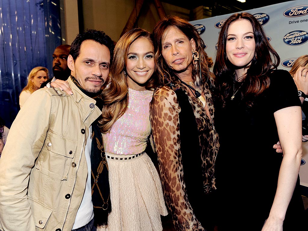 with Mark Anthony, Jennifer Lopez and dad Steven Tyler