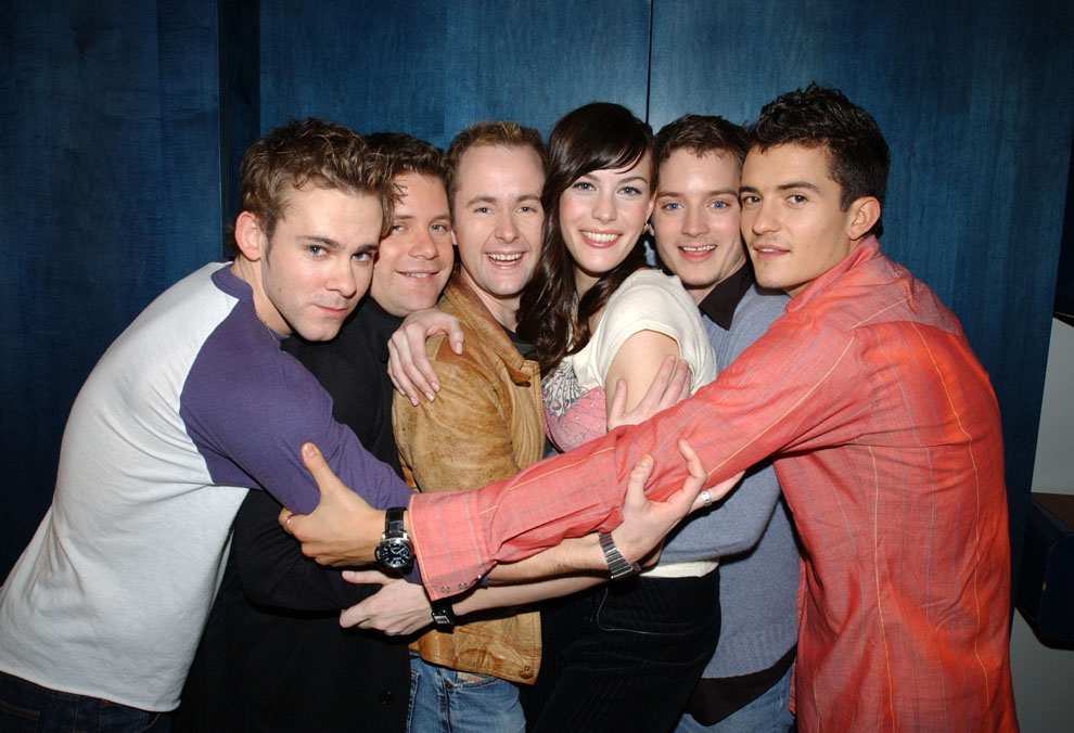 with Dominic Monaghan, Sean Astin, Billy Boyd, Elijah Wood and Orlando Bloom - at MTV TRL