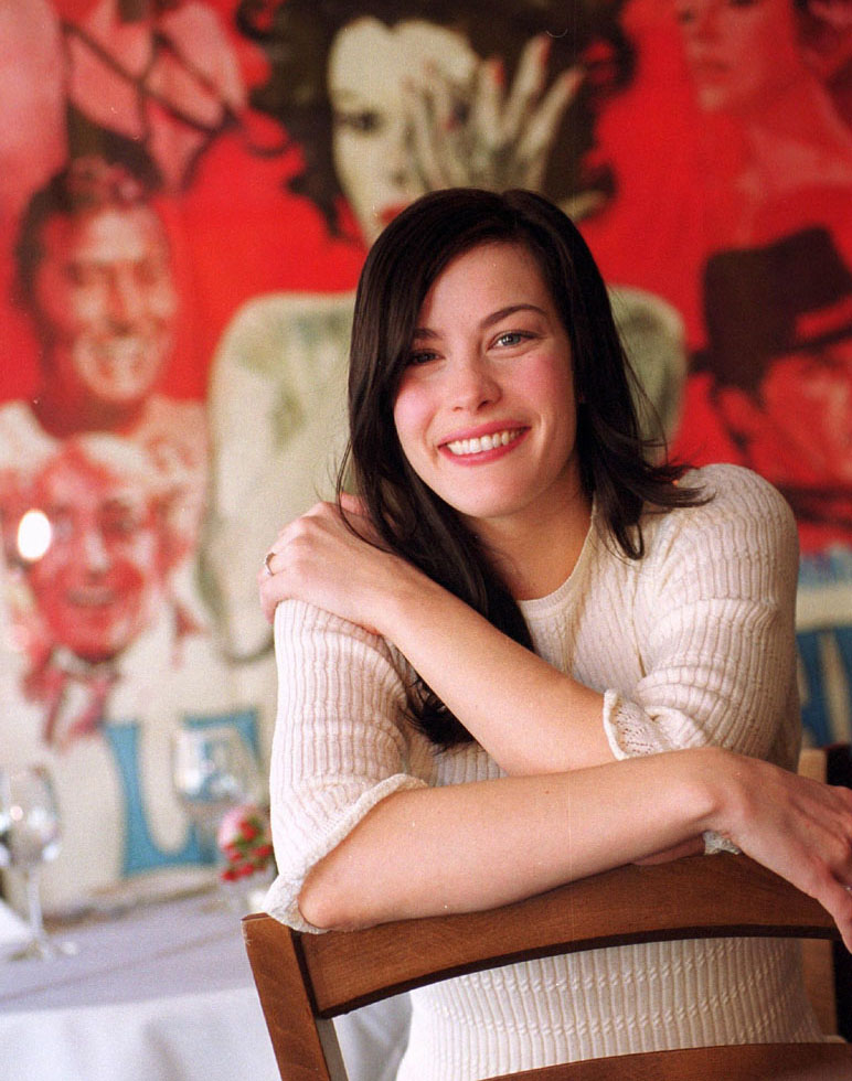 Liv Tyler photographed at Da Silvano, a restaurant in New York City, April 4, 2001.