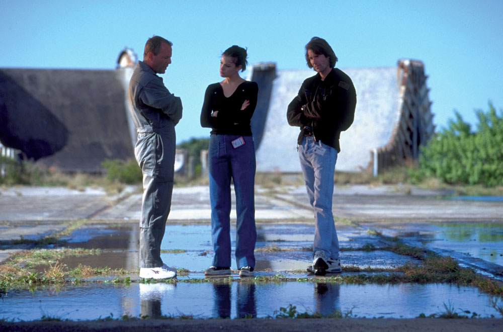 On the set - with Bruce Willis and Michael Bay